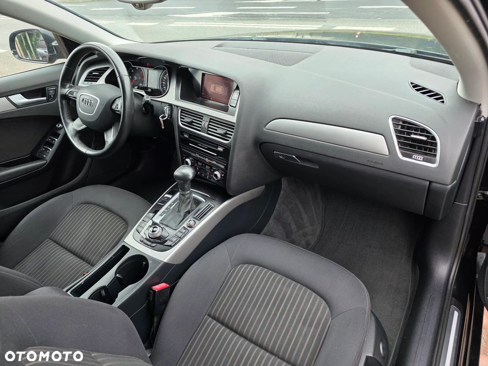 Audi A4 Avant 2.0 TDI DPF multitronic Attraction - 9