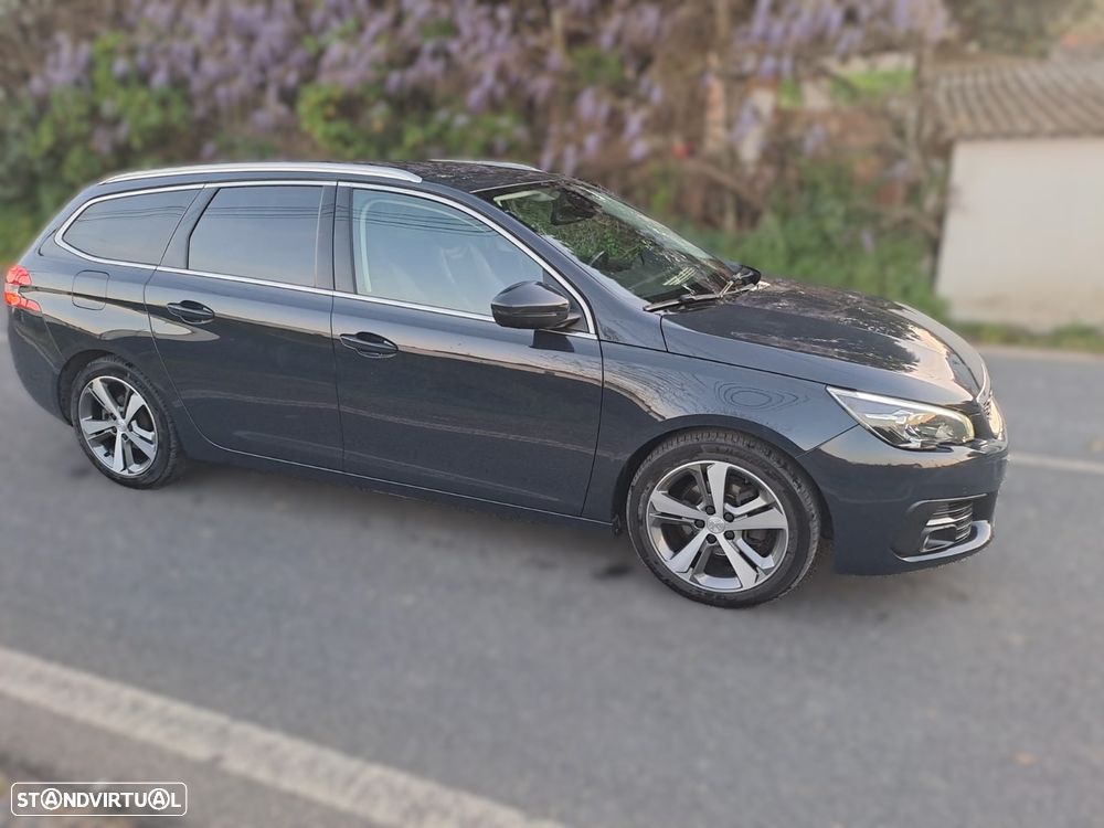 Peugeot 308 SW - 8