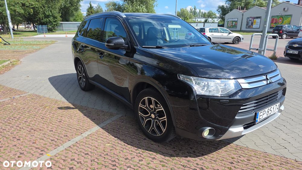 Mitsubishi Outlander 2.2 DID Intense + 4WD - 6