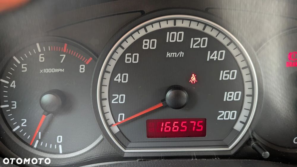Suzuki Swift - 17