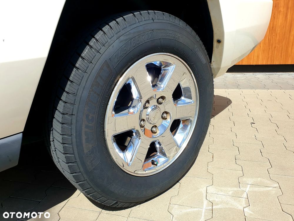 Jeep Commander 4.7 V8 - 18