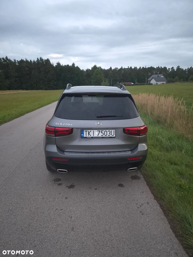 Mercedes-Benz GLB 220 d 8G-DCT - 9