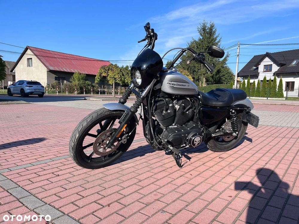 Harley-Davidson Sportster Iron 1200 - 5