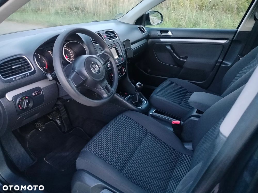 Volkswagen Golf - 14