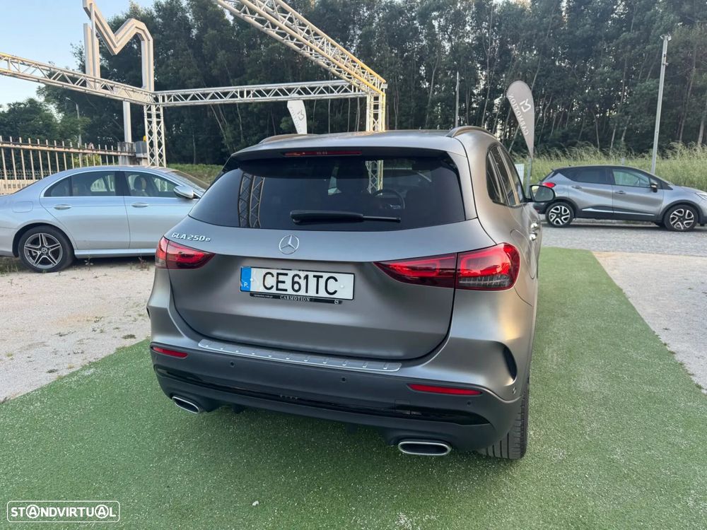 Mercedes-Benz GLA 250 e AMG Line - 14