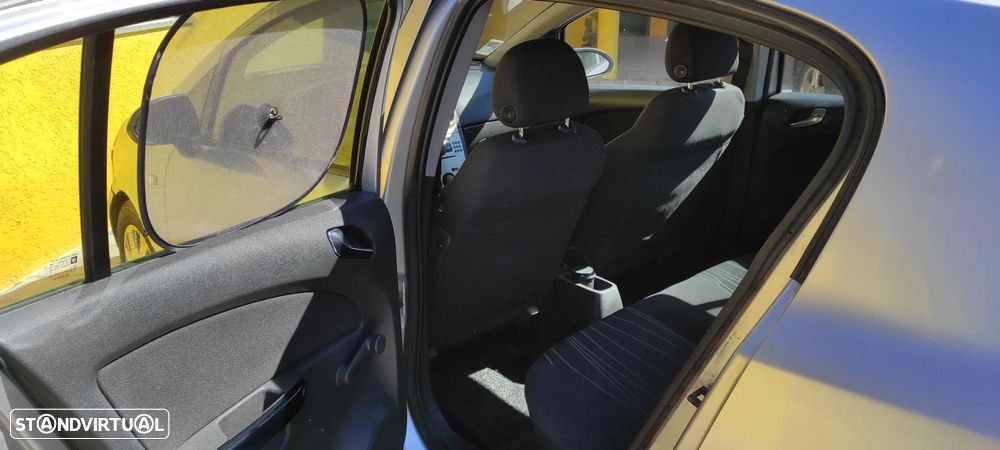 Opel Corsa 1.3 CDTi Enjoy - 13