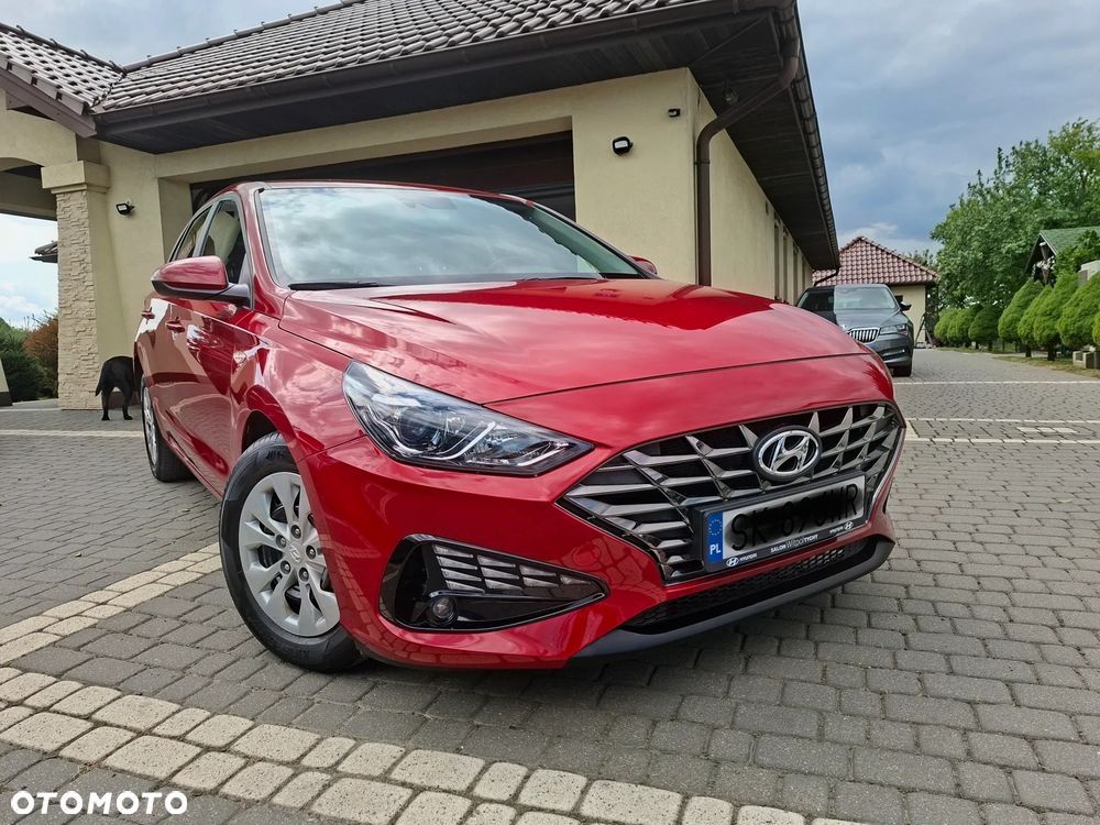 Hyundai i30 1.5 DPI Modern - 1