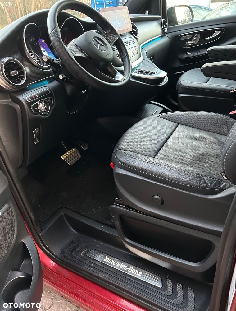 Mercedes-Benz Klasa V 300 d lang 4Matic 9G-TRONIC Avantgarde - 17