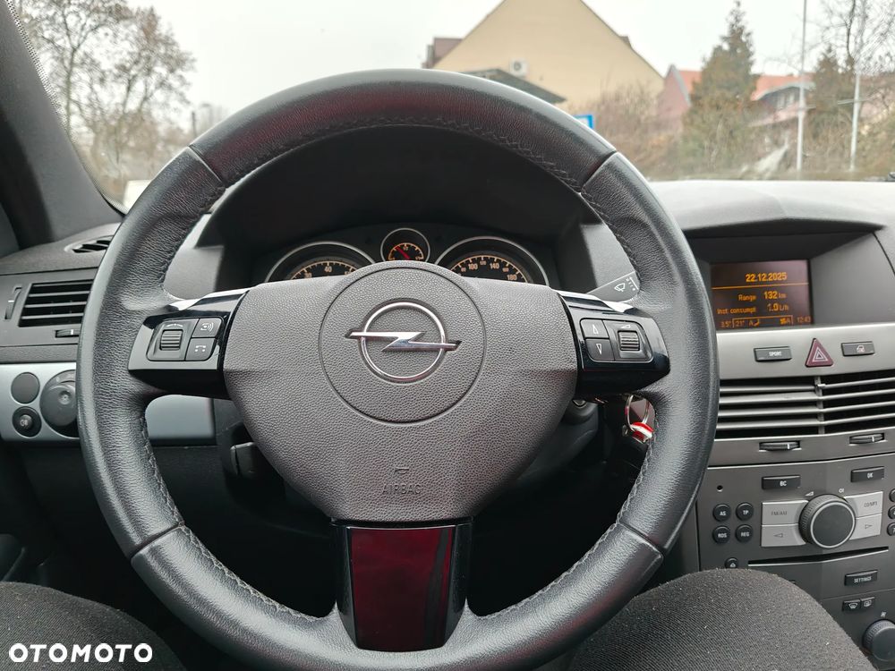 Opel Astra 1.6 Catch me now - 21
