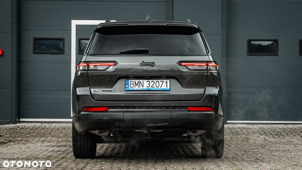 Jeep Grand Cherokee - 10
