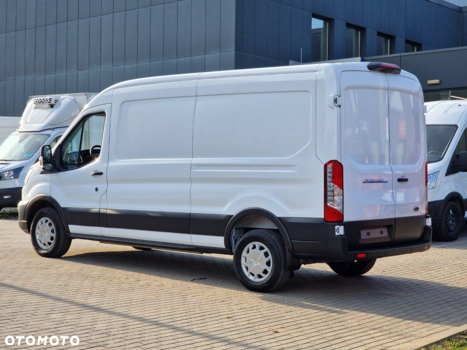 Ford E-Transit - 4