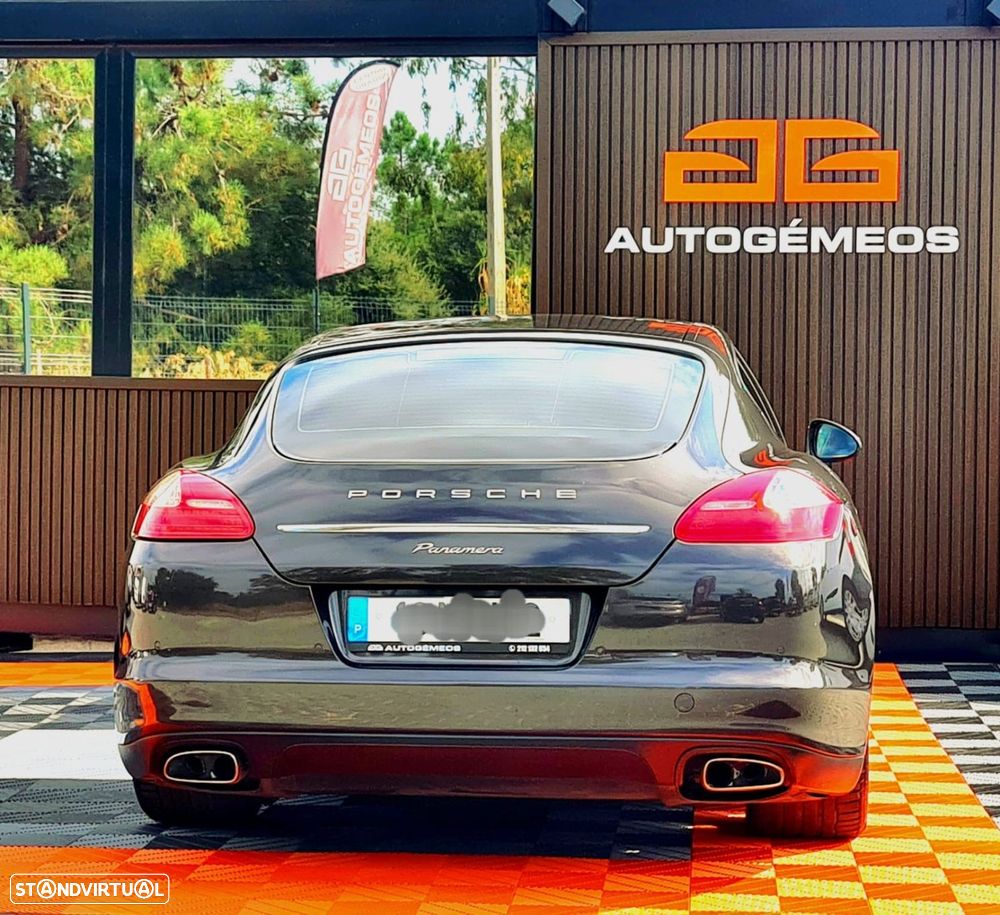 Porsche Panamera - 5