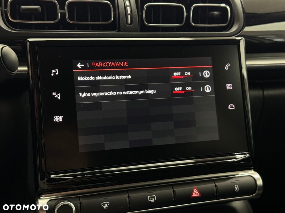 Citroën C3 1.2 PureTech Shine EAT6 - 34