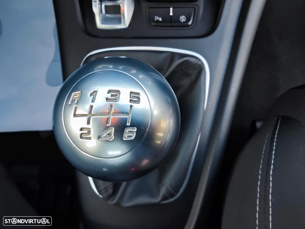 Alfa Romeo Giulietta 1.6 JTDM - 27