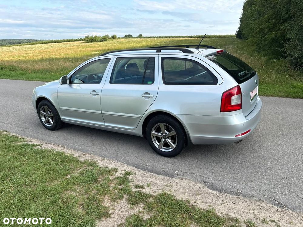 Skoda Octavia 2.0 TDI Ambiente - 10