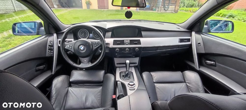 BMW Seria 5 525i - 14