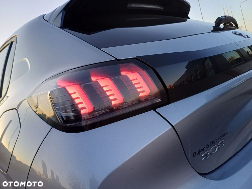 Peugeot 208 1.2 PureTech Allure Pack S&S - 11