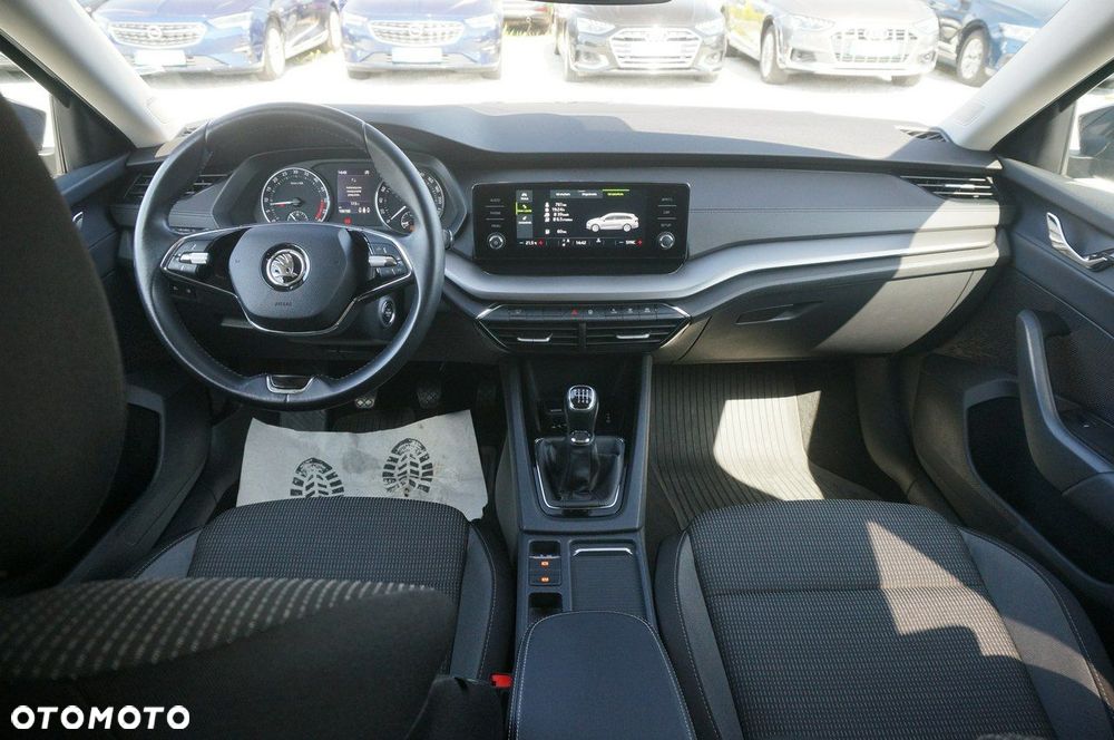 Skoda Octavia 2.0 TDI Ambition - 11