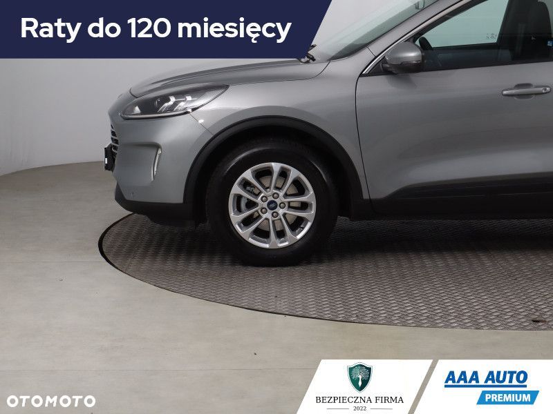 Ford Kuga - 16