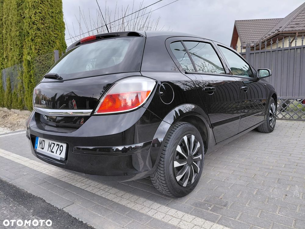 Opel Astra 1.6 Catch me - 20