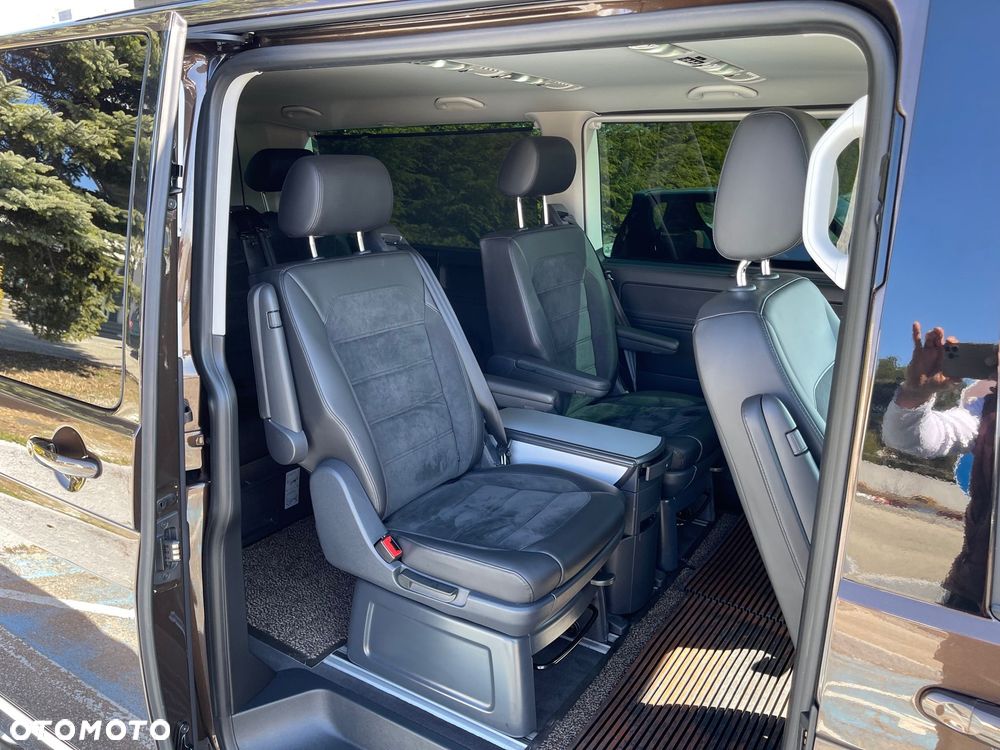 Volkswagen Multivan - 14