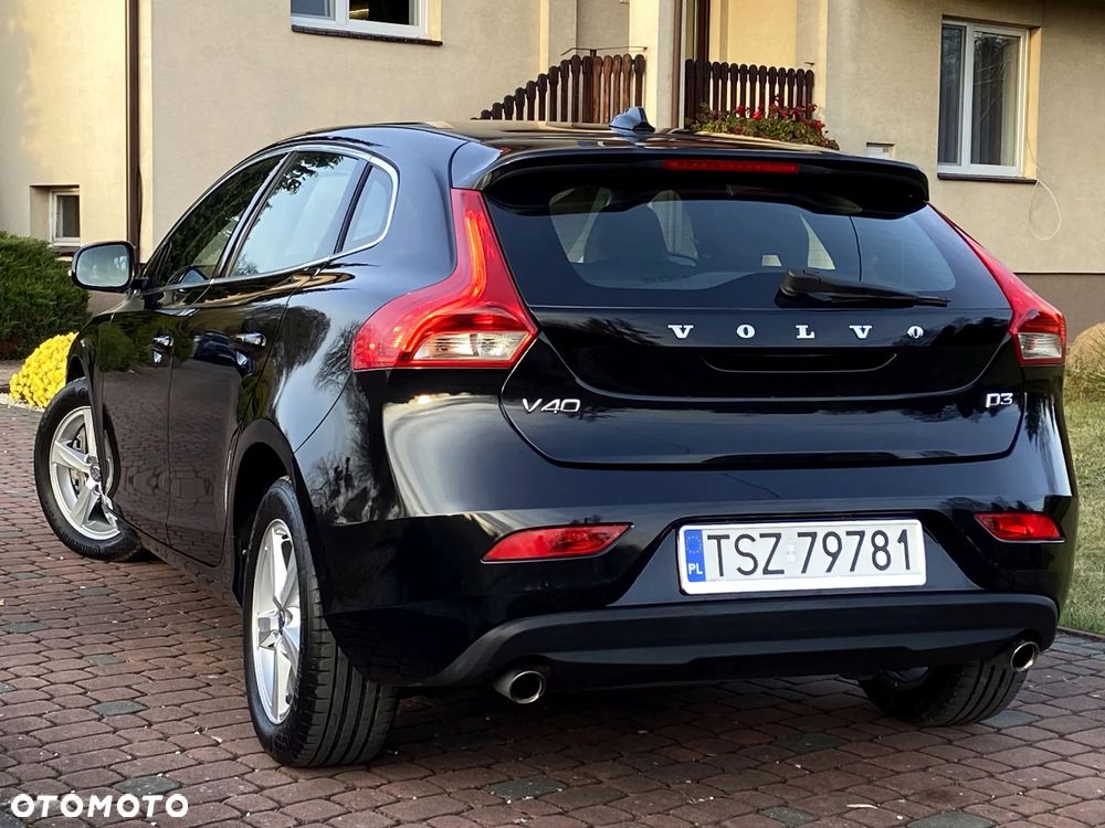 Volvo V40 D3 Momentum - 13