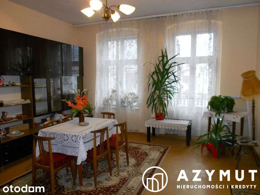 Słoneczne , ciepłe , bezczynszowe, kamienica balko