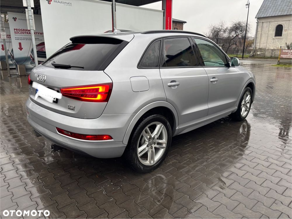 Audi Q3 2.0 TFSI quattro S tronic sport - 7