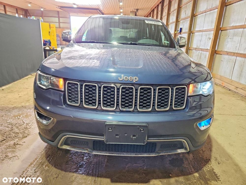 Jeep Grand Cherokee - 4