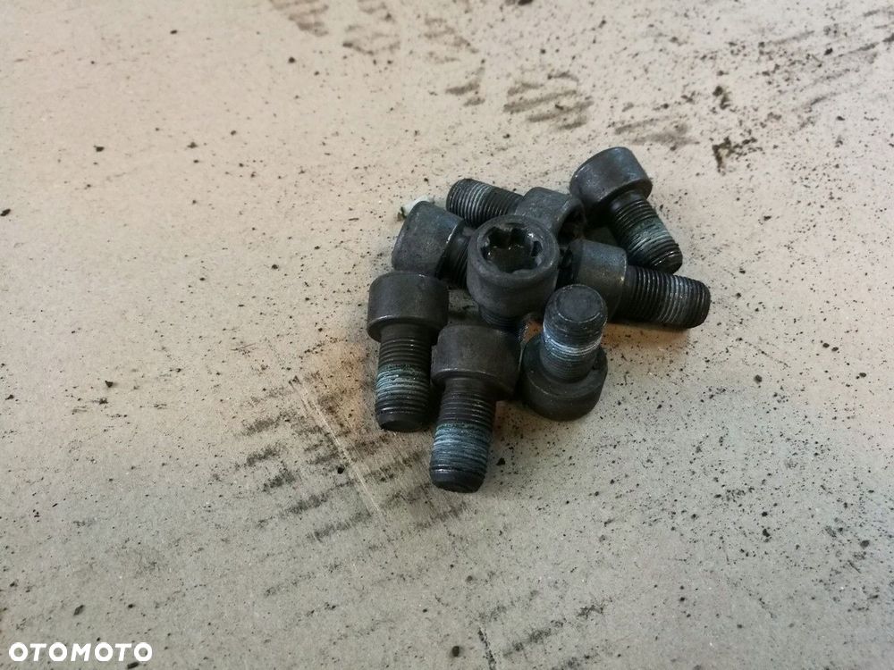 śruba wału master iii 2.3 dci 10+ sprzęgła - 2