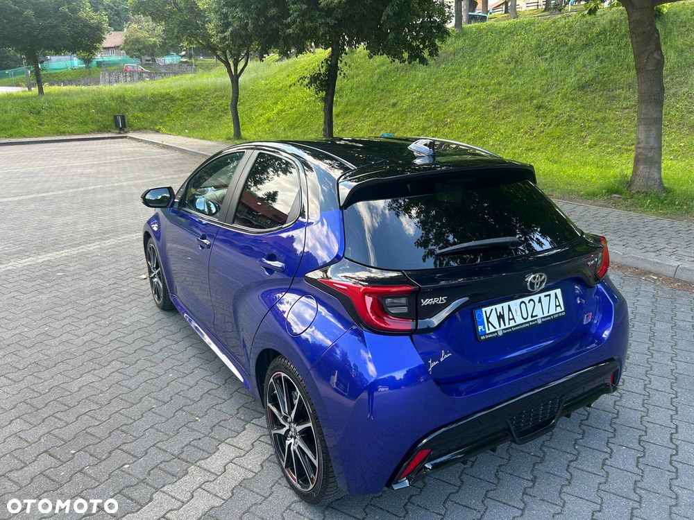 Toyota Yaris Hybrid 1.5 GR Sport - 13