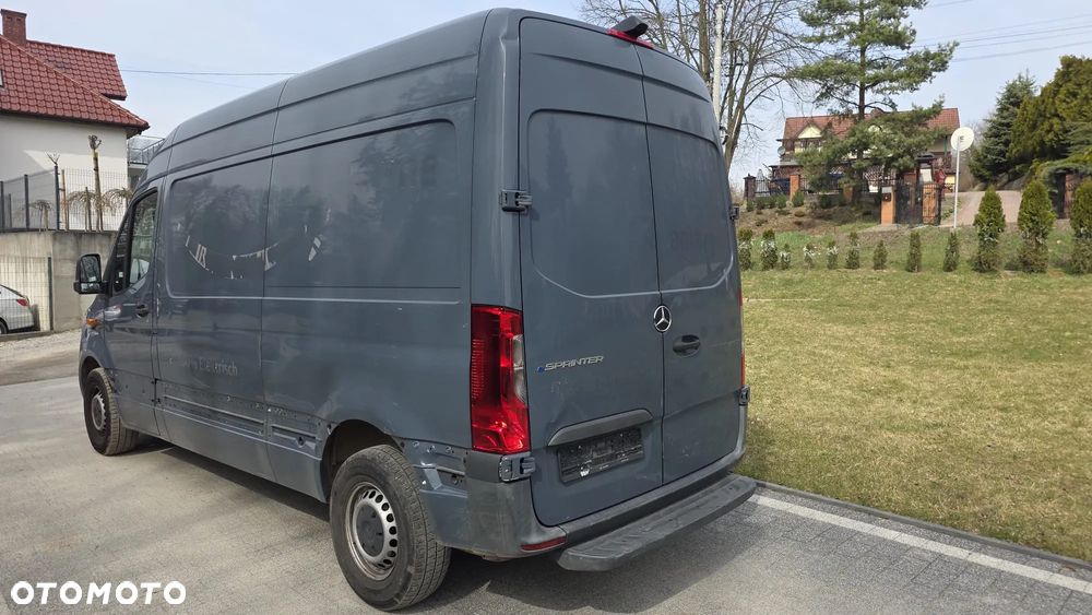 Mercedes-Benz eSprinter - 7