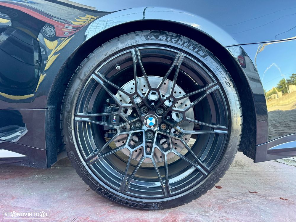 BMW M4 Competition - 12