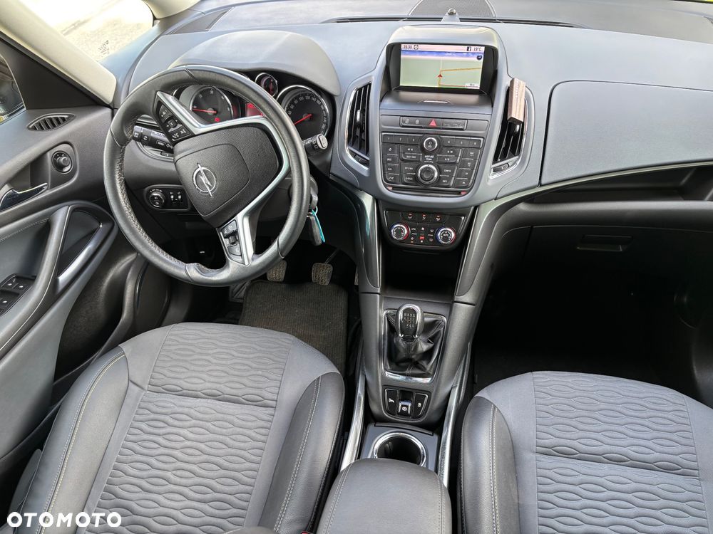 Opel Zafira 2.0 CDTI Enjoy - 21