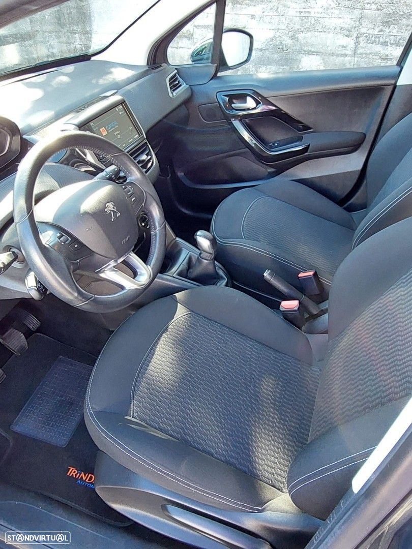 Peugeot 208 82 VTI Style - 7
