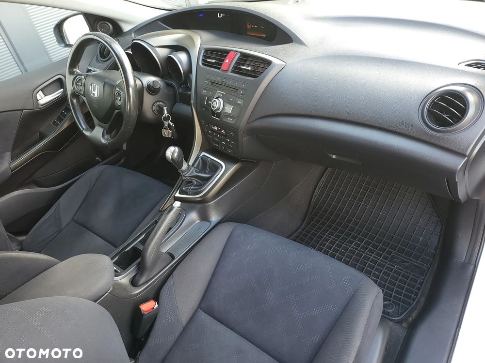 Honda Civic 1.6 i-DTEC Comfort - 26