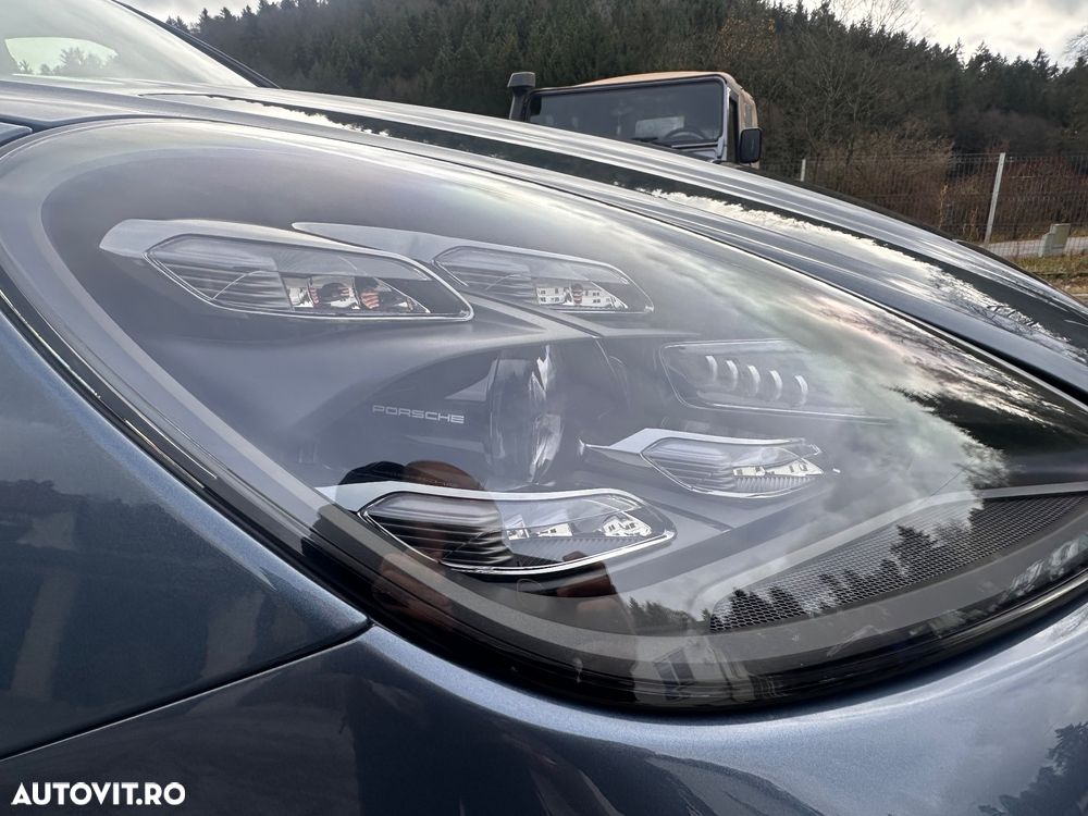 Porsche Cayenne S - 18