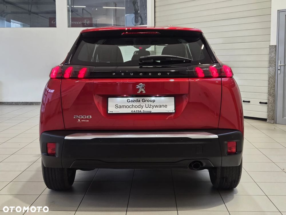 Peugeot 2008 1.2 PureTech Active S&S - 6