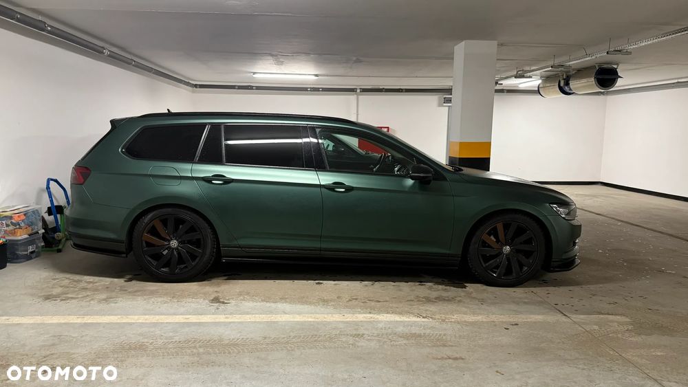 Volkswagen Passat - 21