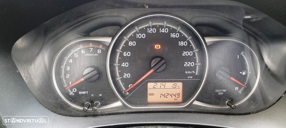Toyota Yaris 1.33 VVT-i Comfort+P.Style - 18