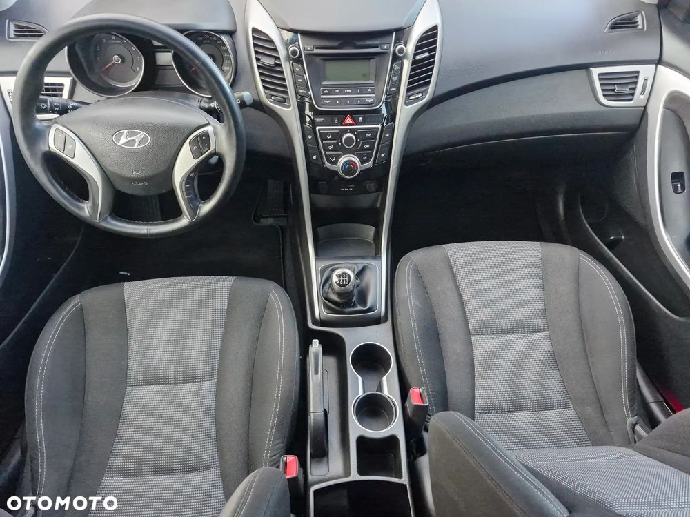 Hyundai i30 - 30