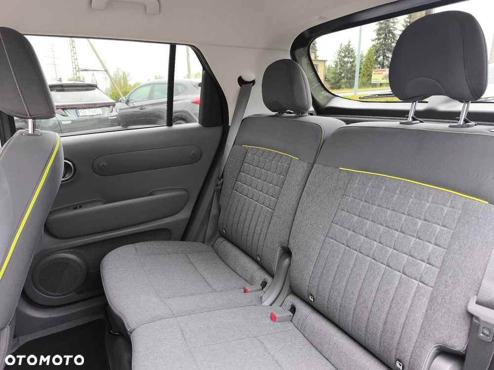 Hyundai Inster 49kWh Cross Smart - 16