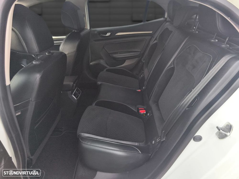 Renault Mégane 1.5 dCi Limited - 10