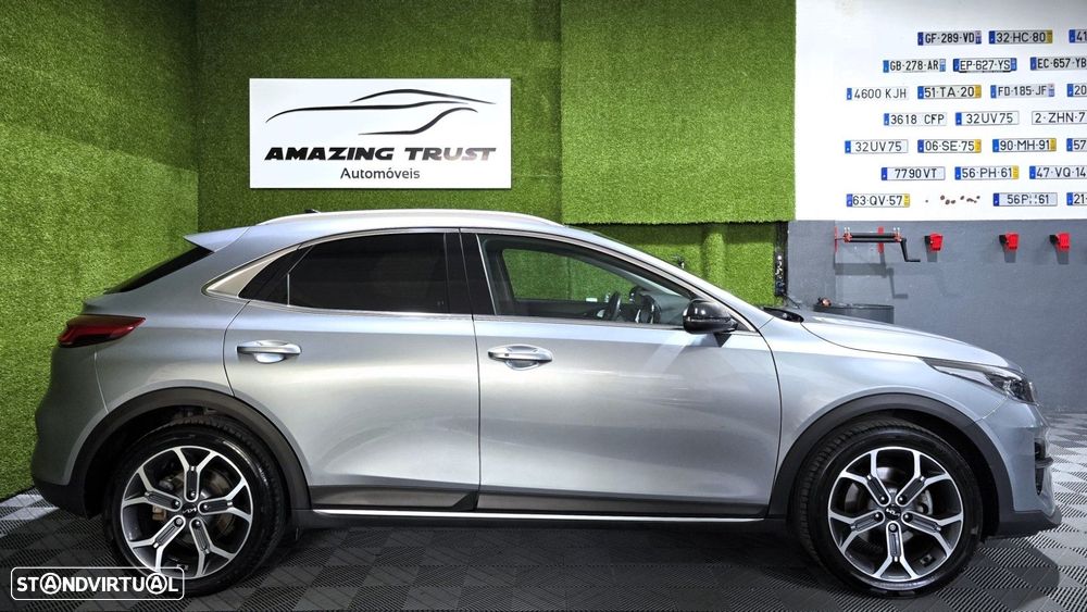 Kia XCeed 1.0 T-GDI Tech+SRF - 7