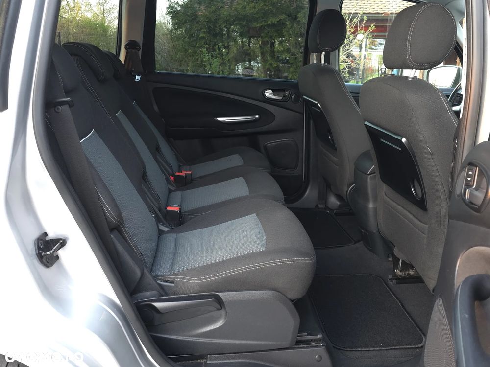 Ford Galaxy 2.0 Business Edition - 15