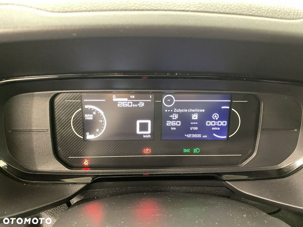 Toyota Proace City - 16