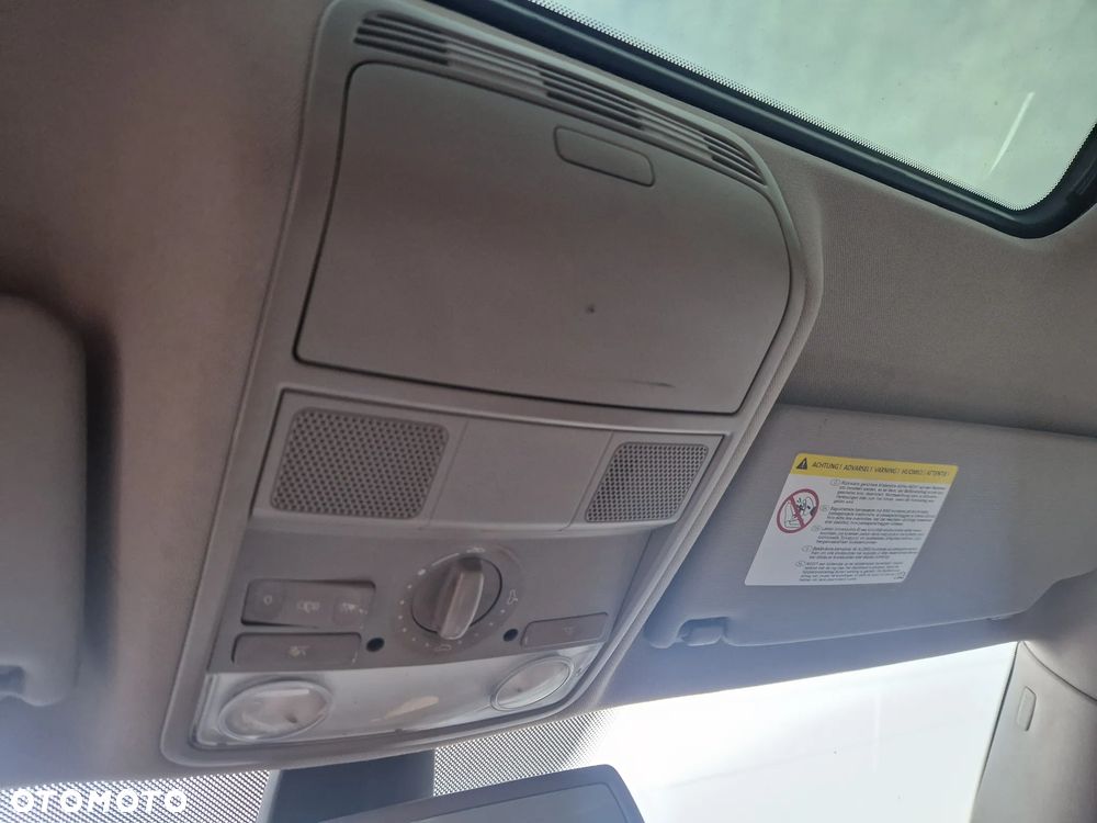 Volkswagen Passat 2.0 TDI DPF DSG Individual Chrom dunkel - 19