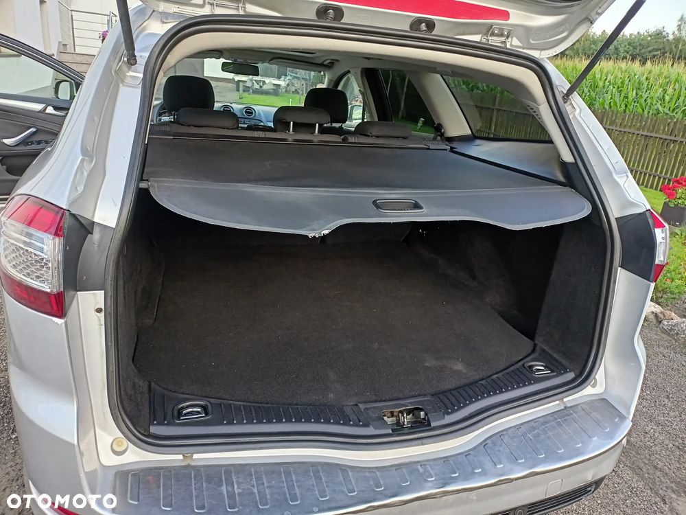 Ford Mondeo 2.2 TDCi Titanium - 11