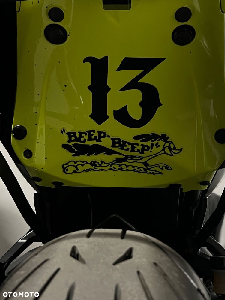 Kawasaki Z - 7