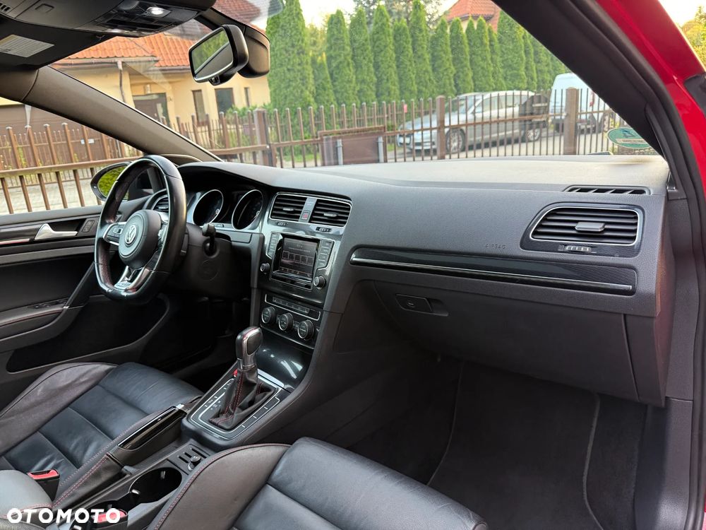 Volkswagen Golf VI 2.0 TSI GTI DSG - 18